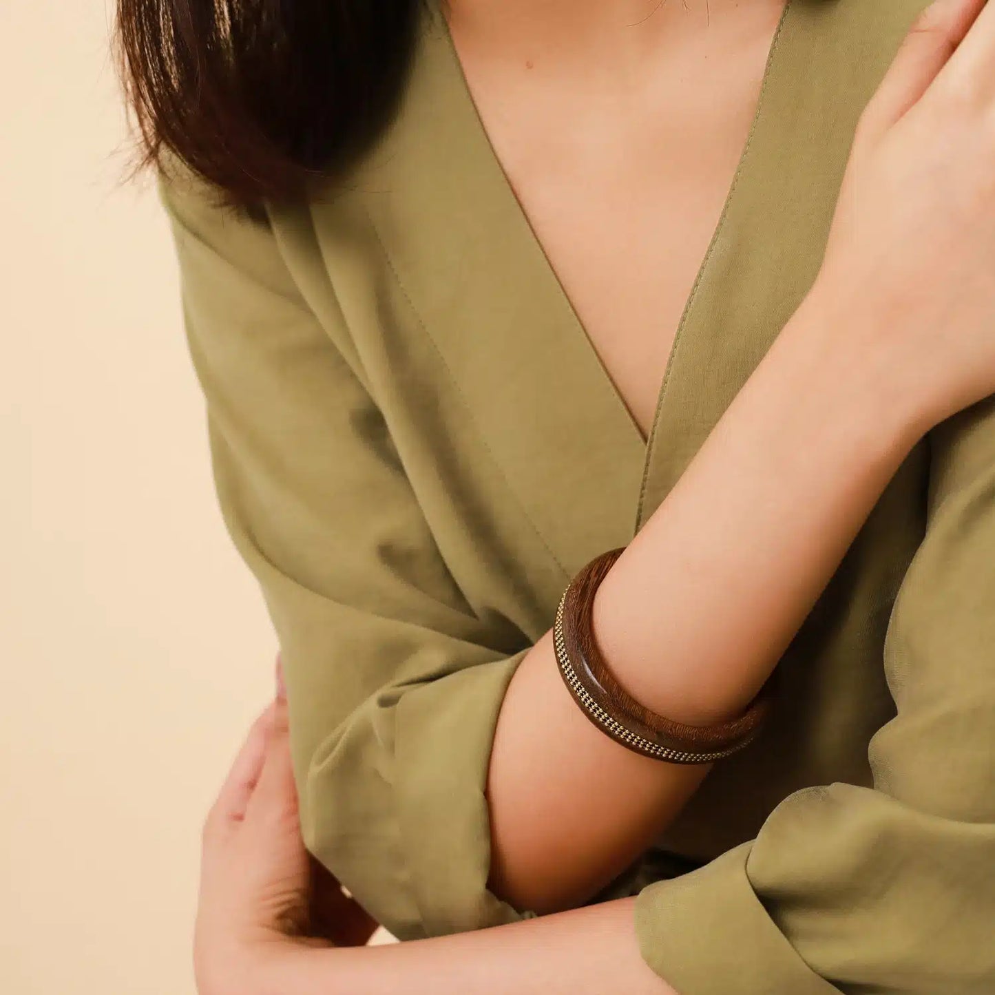 BRACELET RIGIDE CHAINE ET ROBLES Collection Grace 13--42781
