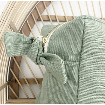 Grande Trousse De Toilette Brodée "Jolie Comme Un Cœur" Sauge  Marcel & Lily