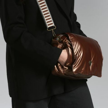 SAC manchon à rabat métalisé TENDANCE - FLAPILLE LE VOYAGE EN PANIER