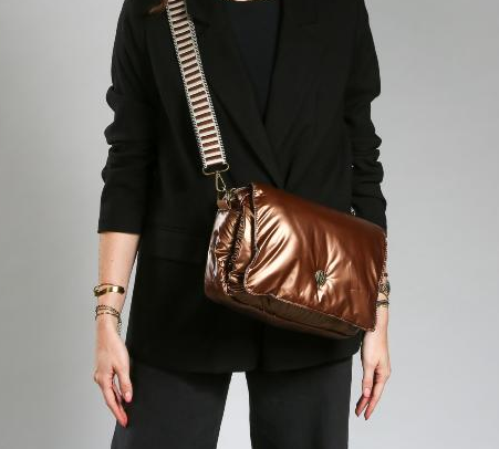 SAC manchon à rabat métalisé TENDANCE - FLAPILLE LE VOYAGE EN PANIER