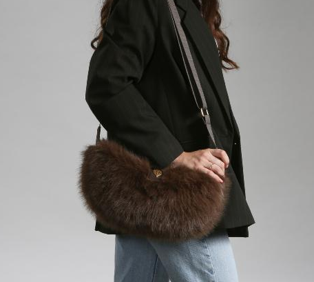 Sac porté de travers Effet fourrure TENDANCE - PELLETTI LE VOYAGE EN PANIER