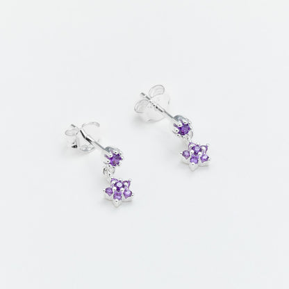 BOUCLES D'OREILLES PENDANTES EN ARGENT AVEC UN PETIT ROND, DECORE D'OXYDES AMETHYSTE